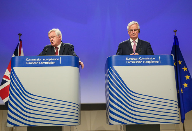 Anh theo đuổi vấn đề biên giới với Ireland trong đàm phán với EU ảnh 1