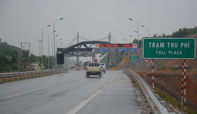 Bộ GTVT kiến nghị xem xét, chấp thuận tăng phí BOT theo hợp đồng ảnh 1