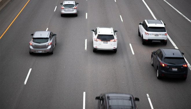 Bỏ túi những kinh nghiệm khi lái xe ôtô đi lễ, du Xuân dịp đầu năm ảnh 3