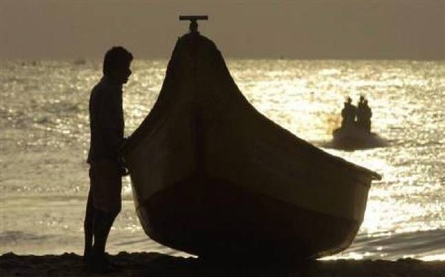 Sri Lanka tiếp tục bắt giữ ngư dân Ấn Độ xâm phạm lãnh hải ảnh 1