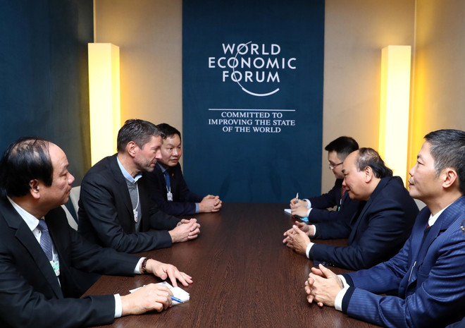Thủ tướng tiếp lãnh đạo các Tập đoàn đa quốc gia bên lề WEF Davos ảnh 3
