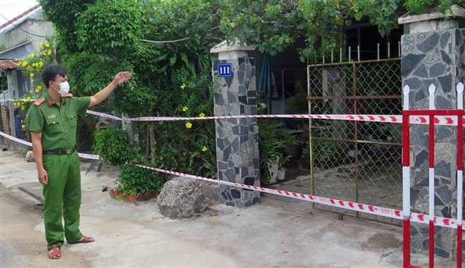 Phú Yên: 2 quan chức bị cảnh cáo vì hẹn nhau ra ngoài khi giãn cách ảnh 1