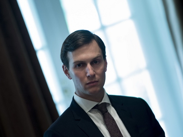 Cố vấn cấp cao Nhà Trắng Jared Kushner, con rể của Tổng thống Mỹ Donald Trump. (Nguồn: AFP/TTXVN) Con rể ông Trump không được tiếp cận các thông tin mật quốc gia ảnh 1