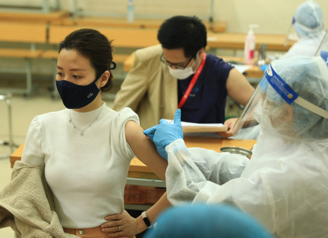 Quỹ vaccine phòng COVID-19 huy động được hơn 8.809 tỷ đồng ảnh 1