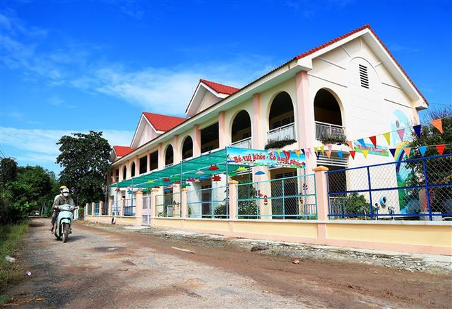 Đầu tư cơ sở hạ tầng vùng dân tộc thiểu số còn nhiều khó khăn ảnh 1