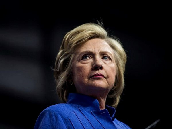 Bà Hillary Clinton từ chối lời mời thăm Mexico trước bầu cử ảnh 1