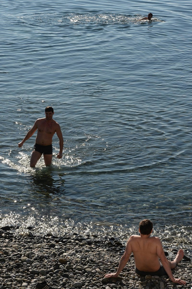 Olympic Sochi ở một góc nhìn khác: Nóng như mùa Hè! ảnh 3