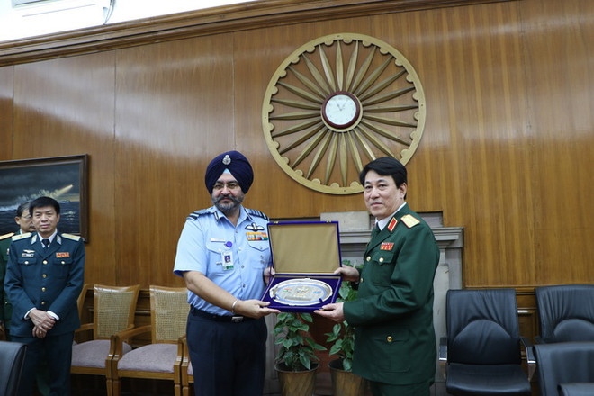 Việt Nam và Ấn Độ đẩy mạnh hợp tác trong lĩnh vực quốc phòng ảnh 3