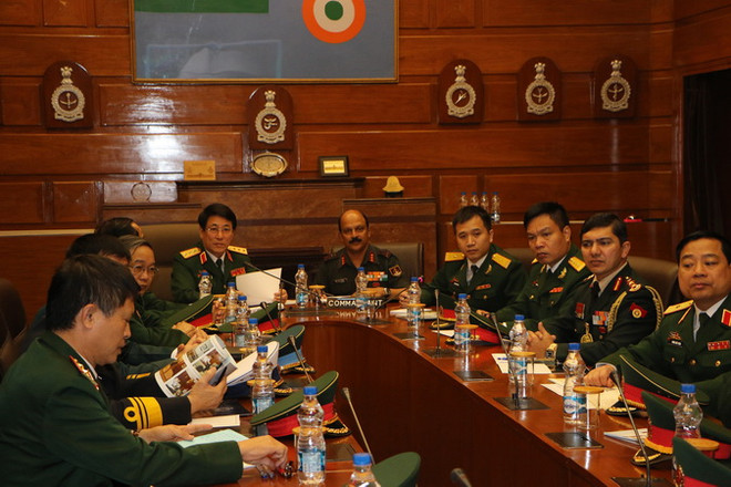 Việt Nam và Ấn Độ đẩy mạnh hợp tác trong lĩnh vực quốc phòng ảnh 1