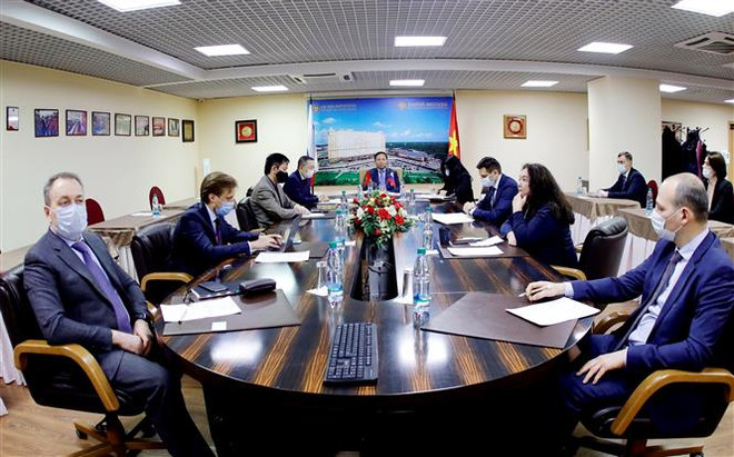 Tọa đàm về hợp tác thương mại Việt-Nga trong tình hình mới. (Ảnh: Trần Hiếu/TTXVN) Làm sâu sắc hơn nữa quan hệ Đối tác chiến lược toàn diện Việt Nam-Nga ảnh 3
