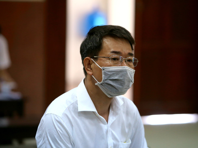Hoãn phiên tòa phúc thẩm vụ nguyên Phó Chánh án Quận 4 xâm phạm chỗ ở ảnh 1