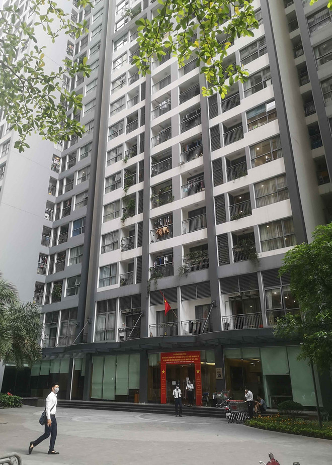 Phong tỏa tòa nhà do phát hiện 1 ca mắc COVID-19 là chuyên gia Ấn Độ ảnh 3