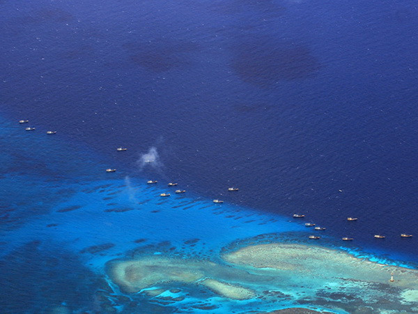 Sputnik tố "ảo thuật gia Trung Quốc" xây đảo nhân tạo ở Biển Đông ảnh 1