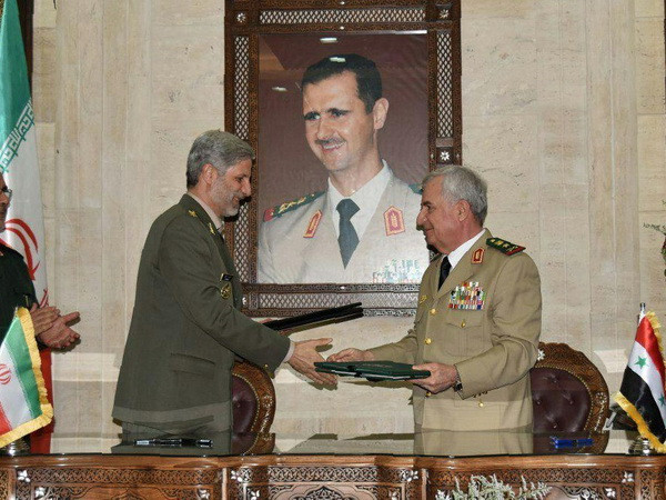 Bộ trưởng Quốc phòng Iran và Syria ký thỏa thuận hợp tác quân sự ảnh 1