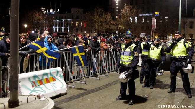 Phong trào PEGIDA tổ chức cuộc biểu tình đầu tiên ở Thụy Điển ảnh 1