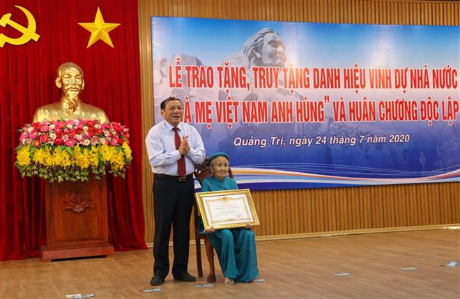 Tổ chức tri ân các anh hùng liệt sỹ, thương binh, người có công ảnh 2