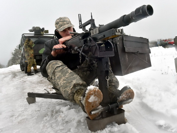 EU kêu gọi thực thi giải pháp chính trị cho cuộc xung đột ở Ukraine ảnh 1