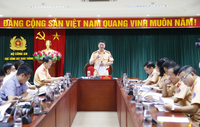 Cục CSGT lên tiếng về đề xuất chuyển cấp GPLX sang Bộ Công an ảnh 1