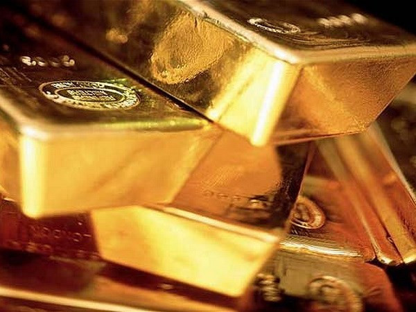 Giá vàng ở châu Á hướng tới quý tăng thứ hai liên tiếp ảnh 1