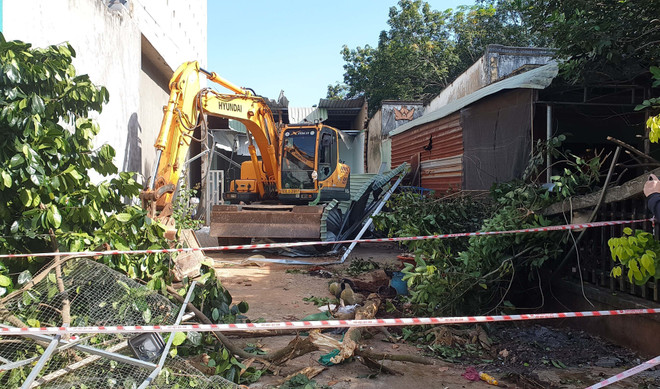 Bình Phước: Điều tra hành vi hủy hoại tài sản khiến 2 căn nhà bị sập ảnh 1