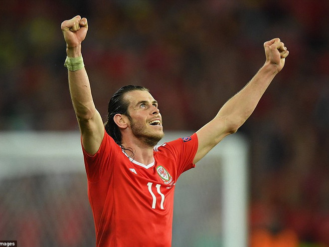 Cận cảnh chiến thắng lịch sử đưa Xứ Wales vào bán kết EURO ảnh 1