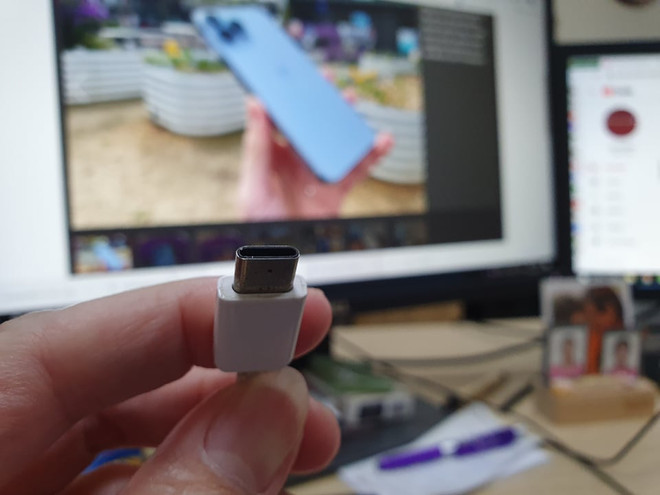 các điện thoại bán ở châu Âu sẽ phải sử dugnj cổng sạch USB type C EU buộc Apple phải thay đổi hệ thống sạc iPhone vào năm 2024 ảnh 1