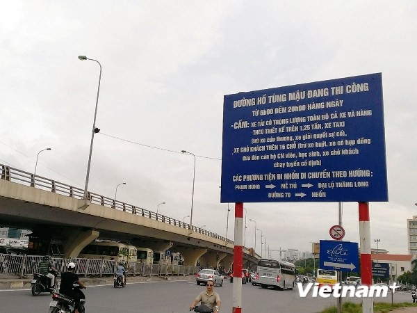 "Hà Nội cấm ôtô vào đường Cầu Giấy-Xuân Thủy là có lộ trình" ảnh 1