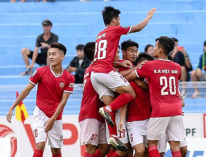 Hồng Lĩnh Hà Tĩnh thăng hạng V-League. (Nguồn: Hồng Lĩnh Hà Tĩnh) Hồng Lĩnh Hà Tĩnh chính thức giành vé thăng hạng V-League ảnh 1