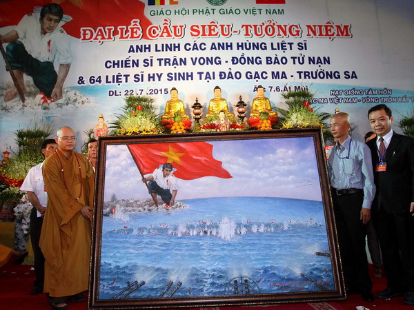 Đại lễ cầu siêu anh linh anh hùng liệt sỹ hy sinh vì biển đảo ảnh 1