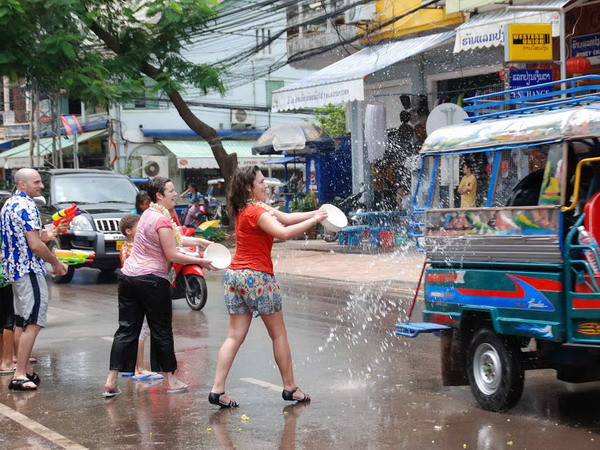 Người dân Lào sẽ được nghỉ Tết dài nhất từ trước tới nay ảnh 1