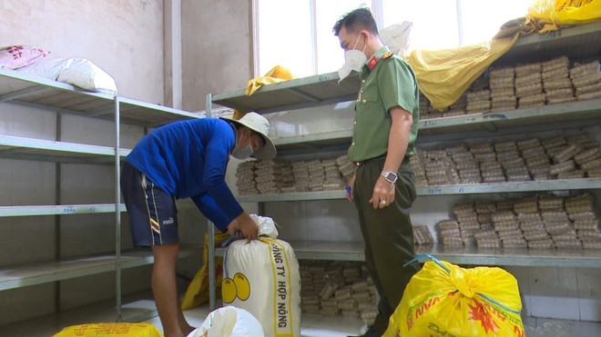 An Giang: Xử phạt hộ kinh doanh thực phẩm sử dụng hàn the ảnh 1