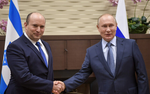Thủ tướng Israel Naftali Bennett (trái) gặp Tổng thống Nga Vladimir Putin tại Sochi, Nga, ngày 22/11. (Nguồn: GPO) Thủ tướng Nga Putin đánh giá cao "mối quan hệ tin cậy" với Israel ảnh 1