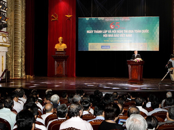 Chăm lo đội ngũ, phát huy truyền thống vẻ vang của báo chí cách mạng ảnh 1