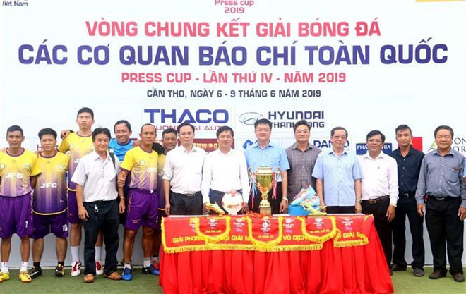 Press Cup 2019: Ngày hội thể thao của những người làm báo ảnh 1