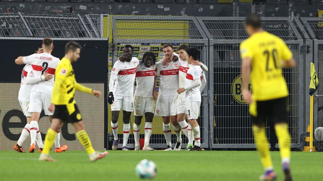 BVB sa thải Lucien Favre: Điều gì cần phải thay đổi ở Dortmund? ảnh 1