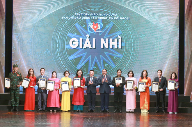 Danh sách tác phẩm đoạt Giải thưởng toàn quốc về thông tin Đối ngoại ảnh 2