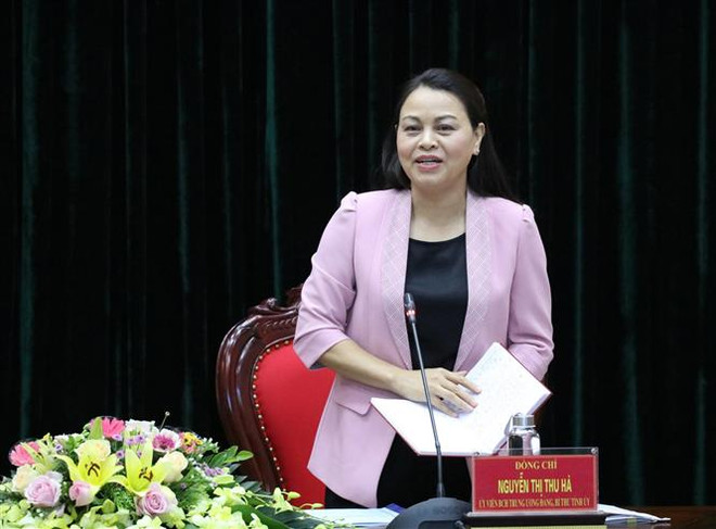 Ban Kinh tế Trung ương làm việc với Ban Thường vụ Tỉnh ủy Ninh Bình ảnh 1