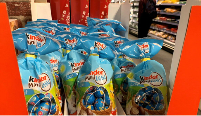 Tập đoàn Ferrero xin lỗi khách hàng về bê bối nhiễm khuẩn salmonella ảnh 1