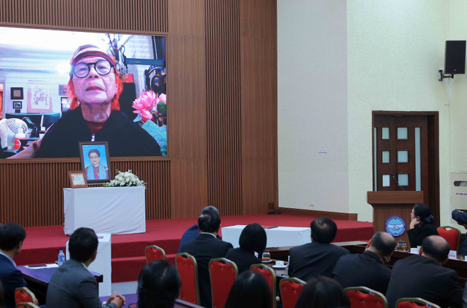 ttxvn_tuong_niem_nha_hoat_dong_hoa_binh_my_merle_evelyn_ratner_3.jpg
