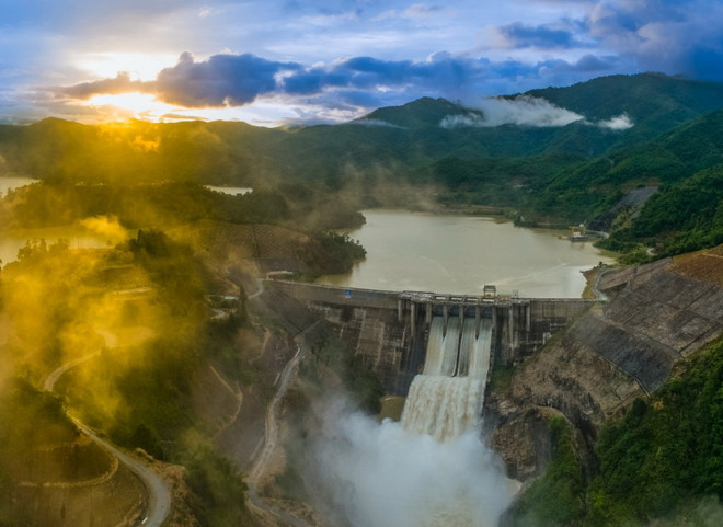 Thủy điện Hủa Na về đích sớm hai chỉ tiêu quan trọng của năm 2022 ảnh 1
