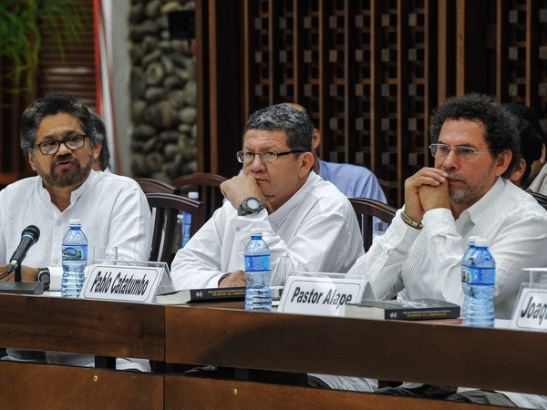 Colombia tiến hành trả tự do cho 17 tù nhân FARC đầu tiên ảnh 1