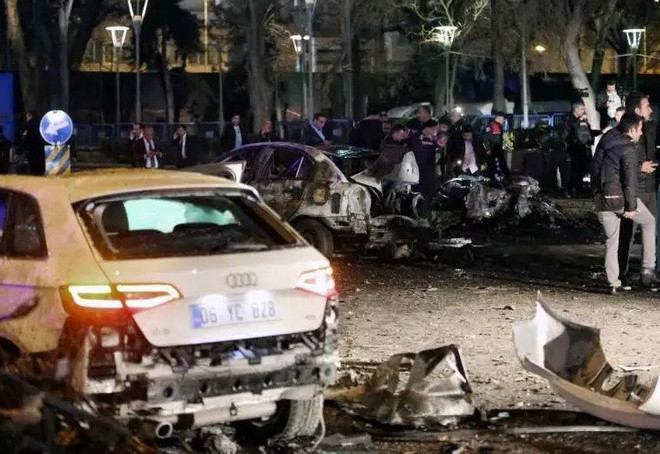 [Video] Đánh bom tại thủ đô Thổ Nhĩ Kỳ, 100 người thương vong ảnh 1