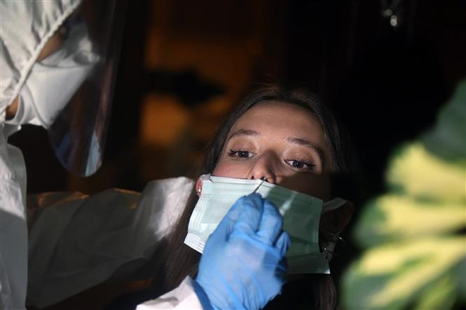 Thế giới ghi nhận 86 triệu ca mắc COVID-19, gần 2 triệu ca tử vong ảnh 2