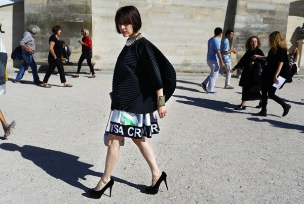 Mãn nhãn ngắm các tín đồ thời trang trên đường phố Paris ảnh 6