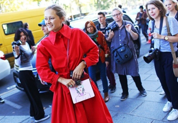 Mãn nhãn ngắm các tín đồ thời trang trên đường phố Paris ảnh 5