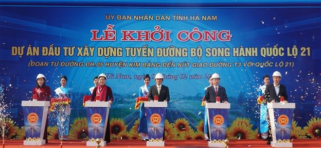 Khởi công tuyến đường bộ song hành quốc lộ 21 địa phận tỉnh Hà Nam ảnh 1