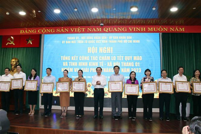 TP Hồ Chí Minh: Tạo không khí làm việc sôi động ngay từ đầu Năm mới ảnh 3