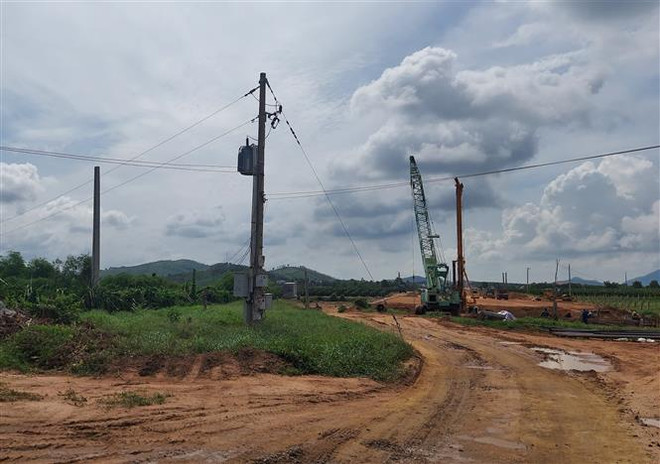 Bình Thuận thu hồi, hủy bỏ quyết định đầu tư hai dự án ảnh 1