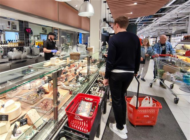 Người dân Thụy Điển chuẩn bị lương thực, chỗ ở đề phòng bị cắt điện ảnh 1