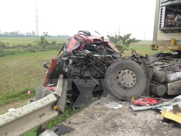 Ba ngày nghỉ Tết Dương lịch: Gần 70 người chết vì tai nạn giao thông ảnh 1